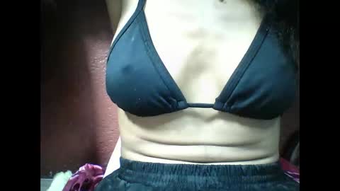 lovaelisa online show from January 10, 2026, 4:14 am