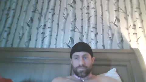 Snapshot of love2show21 chatting on July 14, 2026, 6:46 pm love2show21 online show from July 14, 2026, 6:46 pm