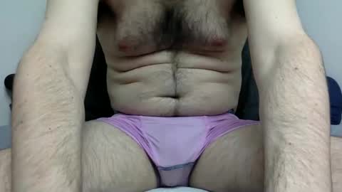 Snapshot of love_a_big_booty chatting on April 29, 2026, 2:37 am love_a_big_booty online show from April 29, 2026, 2:37 am