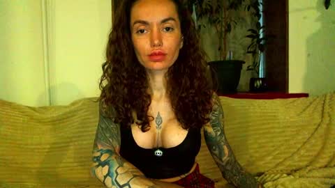 Cute face online show from February 11, 2025, 2:03 am