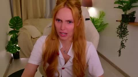 Snapshot of love_call chatting on July 7, 2026, 6:47 am love_call online show from July 7, 2026, 6:47 am