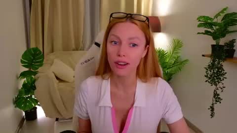 Snapshot of love_call chatting on July 14, 2026, 2:16 am love_call online show from July 14, 2026, 2:16 am