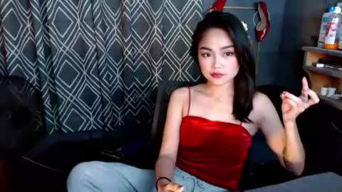 Snapshot of love_catherine chatting on July 23, 2026, 5:27 am cath online show from July 23, 2026, 5:27 am