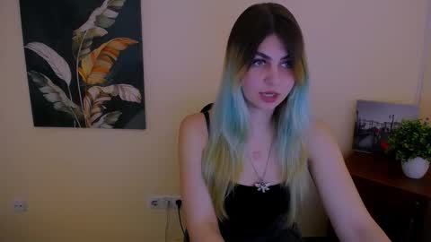 Alexya online show from September 14, 2025, 10:31 pm