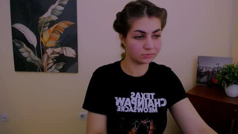 Alexya online show from September 21, 2025, 7:59 pm