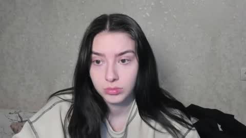 Snapshot of love_lina_muuur chatting on April 25, 2026, 7:11 pm LINA online show from April 25, 2026, 7:11 pm