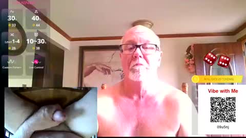 Snapshot of love_pussy1365 chatting on June 27, 2026, 8:25 pm Hard cock online show from June 27, 2026, 8:25 pm
