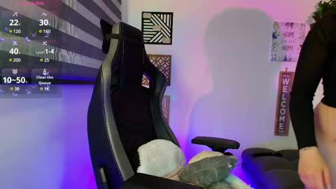 Sharol Leon online show from February 20, 2025, 12:30 am