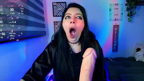 Sharol Leon online show from February 22, 2025, 4:07 am