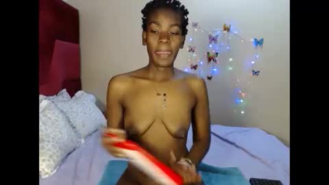 love_sparkle online show from October 24, 2025, 3:08 pm