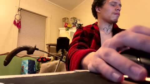 love stretch online show from February 23, 2026, 7:17 am