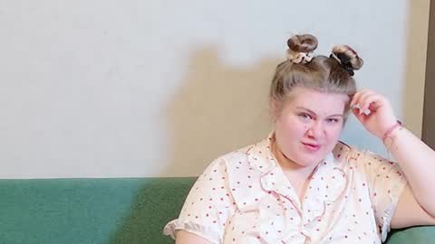 Snapshot of love_wiggy18 chatting on December 10, 2024, 1:22 pm Ally online show from December 10, 2024, 1:22 pm