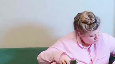 Snapshot of love_wiggy18 chatting on January 31, 2025, 3:55 pm Ally online show from January 31, 2025, 3:55 pm