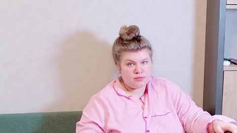 Snapshot of love_wiggy18 chatting on February 24, 2025, 10:04 am Ally online show from February 24, 2025, 10:04 am