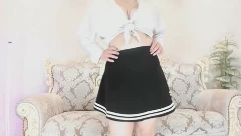 Amaya online show from October 19, 2025, 3:12 pm