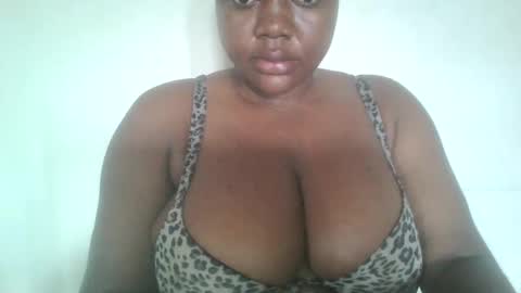 mila online show from February 15, 2026, 8:13 am