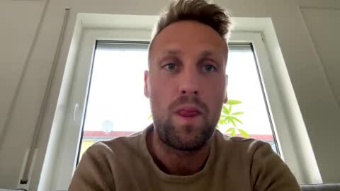 Snapshot of lovefuesse chatting on October 26, 2025, 3:29 pm lovefuesse online show from October 26, 2025, 3:29 pm