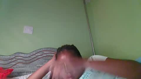 lovegal335 online show from April 13, 2026, 7:14 am