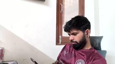 Snapshot of lovehairyindian chatting on May 4, 2026, 4:30 am Indian hairy online show from May 4, 2026, 4:30 am