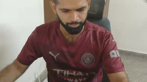 Snapshot of lovehairyindian chatting on June 11, 2026, 2:53 am Indian hairy online show from June 11, 2026, 2:53 am