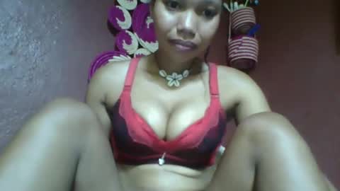 loveinlife750427 online show from January 30, 2025, 4:37 am