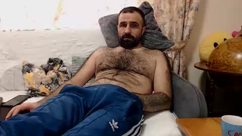 loveivat80 online show from February 15, 2025, 10:22 am