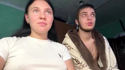 Lulii24 online show from September 21, 2025, 3:13 pm