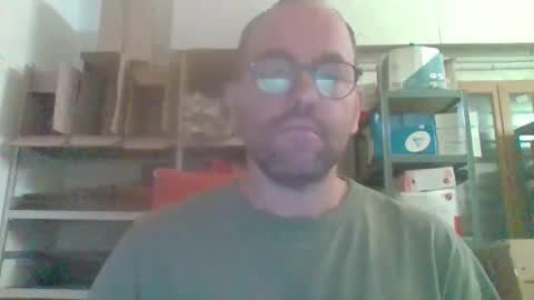 Snapshot of lovelick007 chatting on October 6, 2025, 8:23 am lovelick007 online show from October 6, 2025, 8:23 am