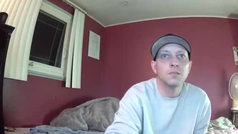 LoveLife online show from March 8, 2026, 3:54 am