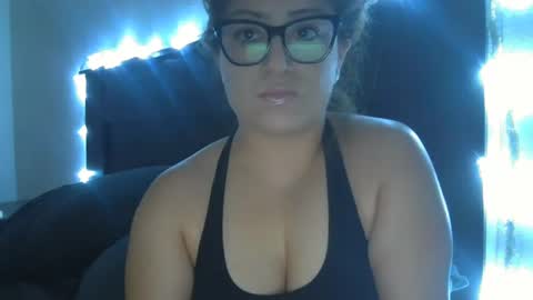 Snapshot of lovelife619760 chatting on December 23, 2024, 7:49 am Doll 4 you online show from December 23, 2024, 7:49 am