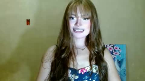 lovelily_xoxo online show from February 14, 2026, 9:39 am
