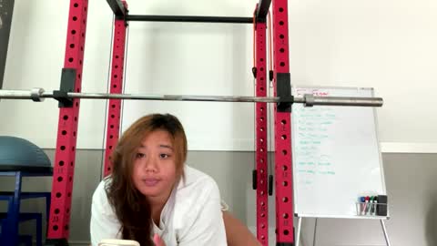 Love online show from October 4, 2025, 7:12 pm