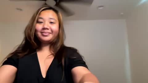 Love online show from October 8, 2025, 3:31 pm