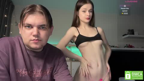 Mileena and Oliver online show from February 1, 2025, 9:43 am