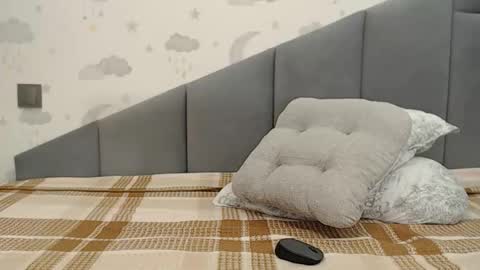 lovellykitty online show from October 15, 2025, 6:35 am