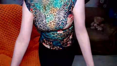 private open online show from December 22, 2024, 3:22 pm