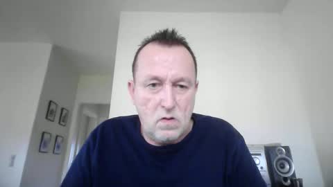 Loveluna111 online show from April 18, 2026, 10:41 am