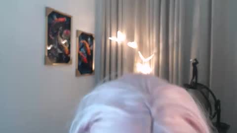 Snapshot of lovely_alwina chatting on March 29, 2026, 7:14 pm alwina online show from March 29, 2026, 7:14 pm