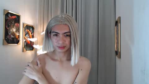 Snapshot of lovely_alwina chatting on April 18, 2026, 8:42 pm alwina online show from April 18, 2026, 8:42 pm