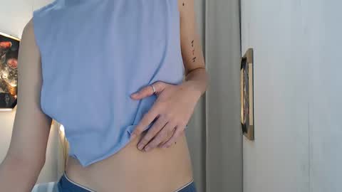 Snapshot of lovely_alwina chatting on April 20, 2026, 4:10 pm alwina online show from April 20, 2026, 4:10 pm
