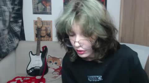 Cassie online show from February 21, 2025, 4:18 am