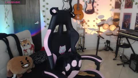 Snapshot of lovely_cass chatting on March 3, 2026, 11:43 pm Cassie online show from March 3, 2026, 11:43 pm