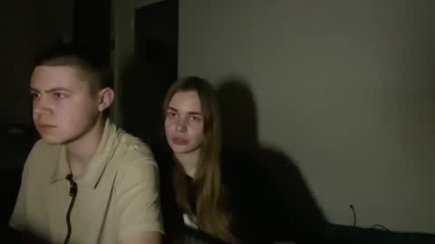 lovely_couple00 online show from February 14, 2026, 7:43 pm