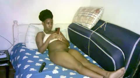 Snapshot of lovely_ebonies2 chatting on March 28, 2026, 2:27 pm lovely_ebonies2 online show from March 28, 2026, 2:27 pm