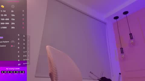 Emma online show from October 3, 2025, 1:19 pm