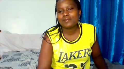 Snapshot of lovely_goodness chatting on December 16, 2024, 4:55 am enid online show from December 16, 2024, 4:55 am