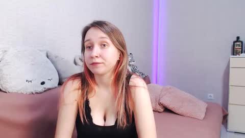 Snapshot of lovely_hayley chatting on April 30, 2026, 9:41 pm Lovely Hayley online show from April 30, 2026, 9:41 pm