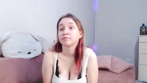 Snapshot of lovely_hayley chatting on June 21, 2026, 8:44 pm Lovely Hayley online show from June 21, 2026, 8:44 pm