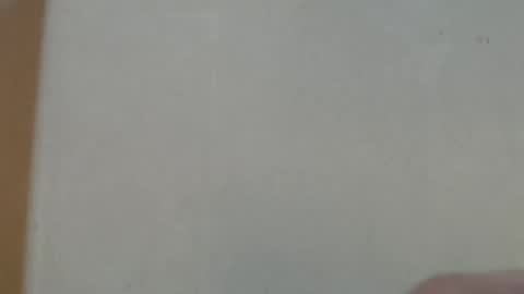 lovely_krizzy online show from November 22, 2025, 8:46 am