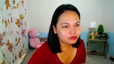 lovely_mara69x online show from October 22, 2025, 2:01 am